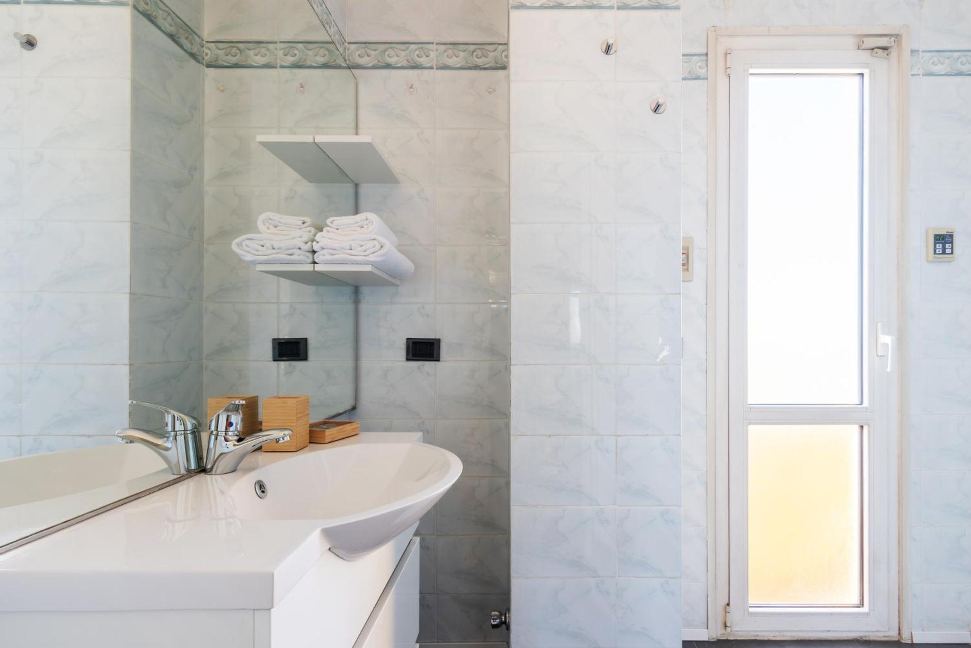 Easyhomes - Navigli Terrace Apartment Mailand